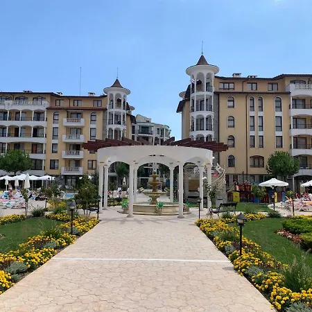 Royal Sun Aparthotel