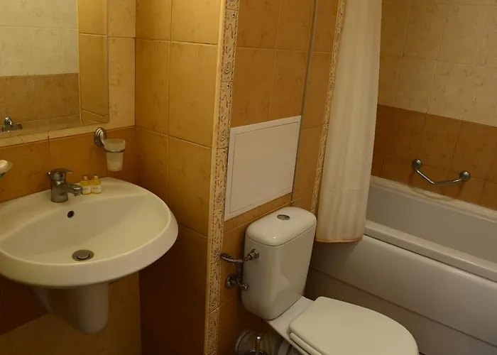 Royal Sun Aparthotel 2*