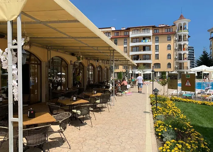 Royal Sun Aparthotel 2*