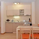 Royal Sun Aparthotel 2*