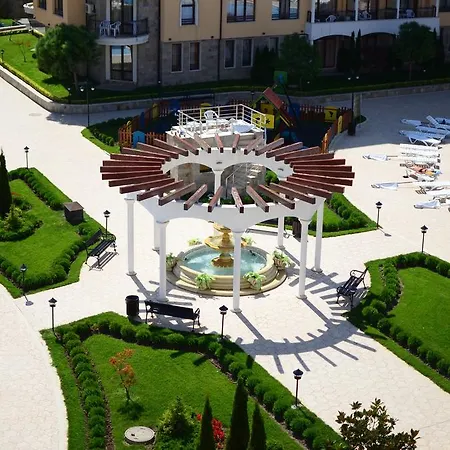 Ξενοδοχείο με διαμερίσματα Royal Sun Σάνι Μπιτς