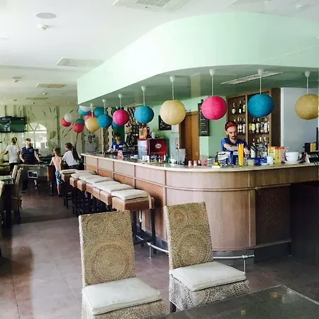 Royal Sun Ξενοδοχείο με διαμερίσματα 2*