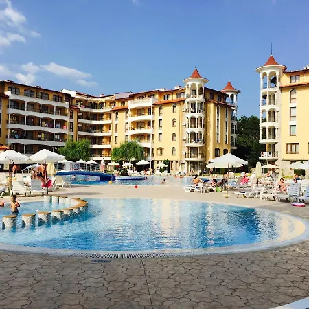 Royal Sun Aparthotel 2*