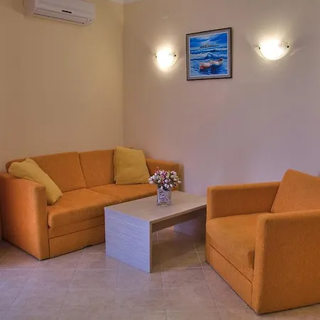 Royal Sun Aparthotel