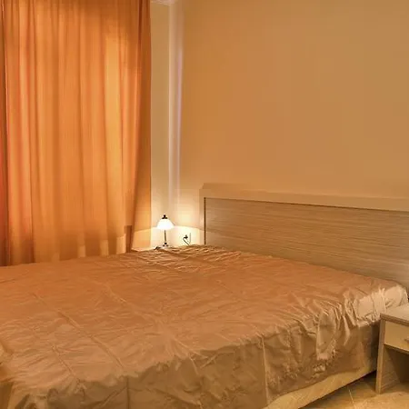 Royal Sun Aparthotel