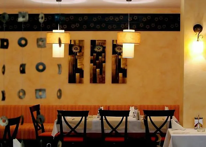 Royal Sun Apartmanhotel 2*